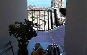 Lognina Lungomare Frühstückspension
